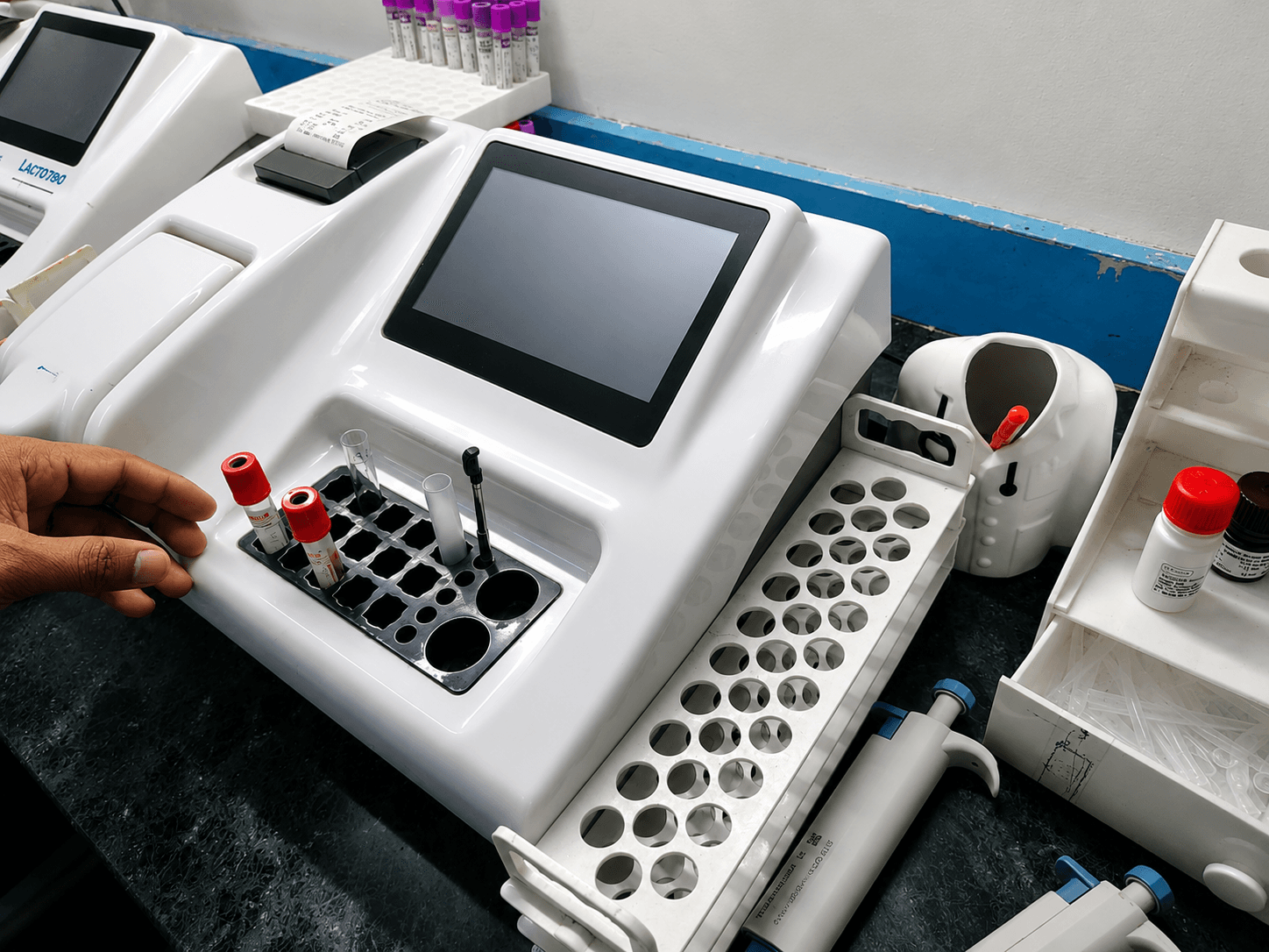 Blood sample testing equipment at Dubey Nursing Home