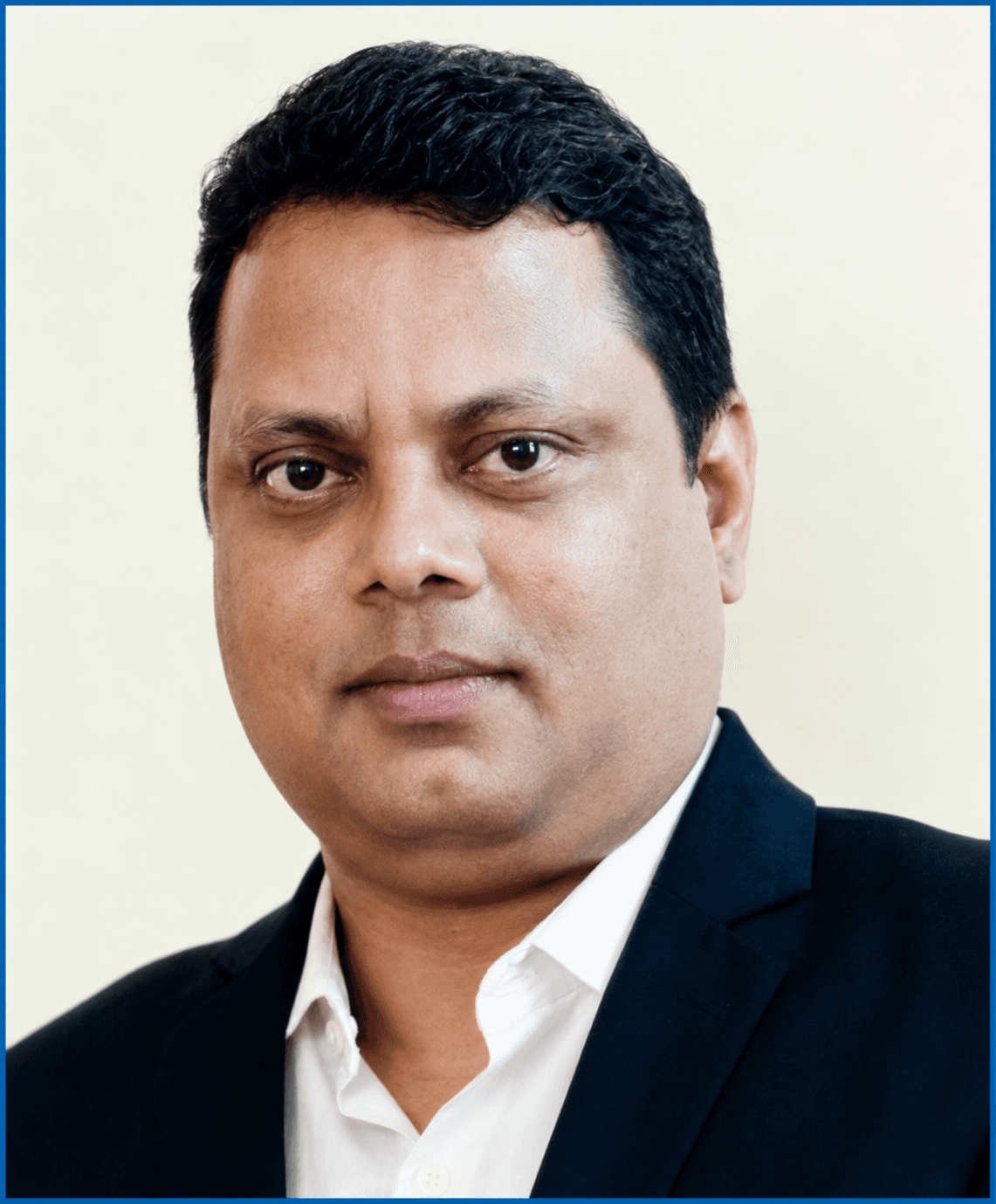 Dr. Arvind Ram, visiting eye specialist at Dubey Nursing Home
